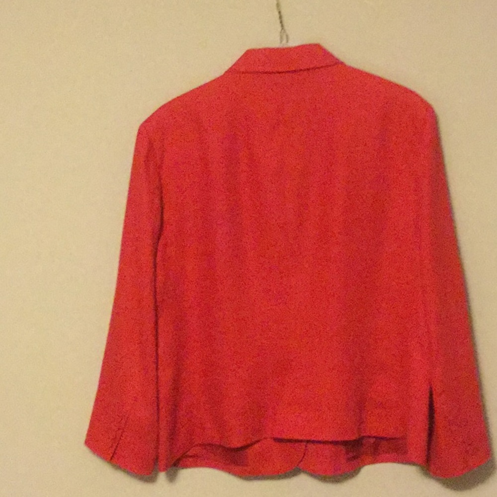 Red Linen suit - Picture 3 of 5